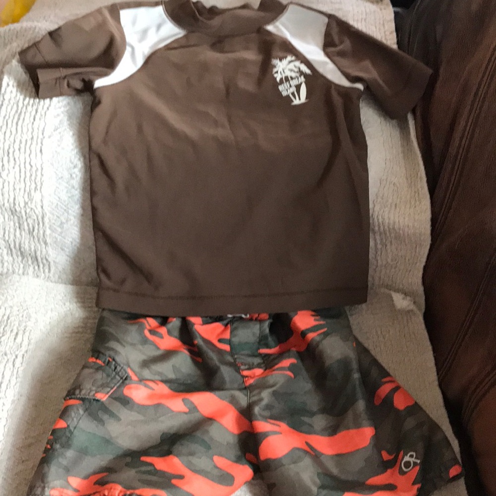 **FINAL PRICE**Swimwear bundle tops and bottoms